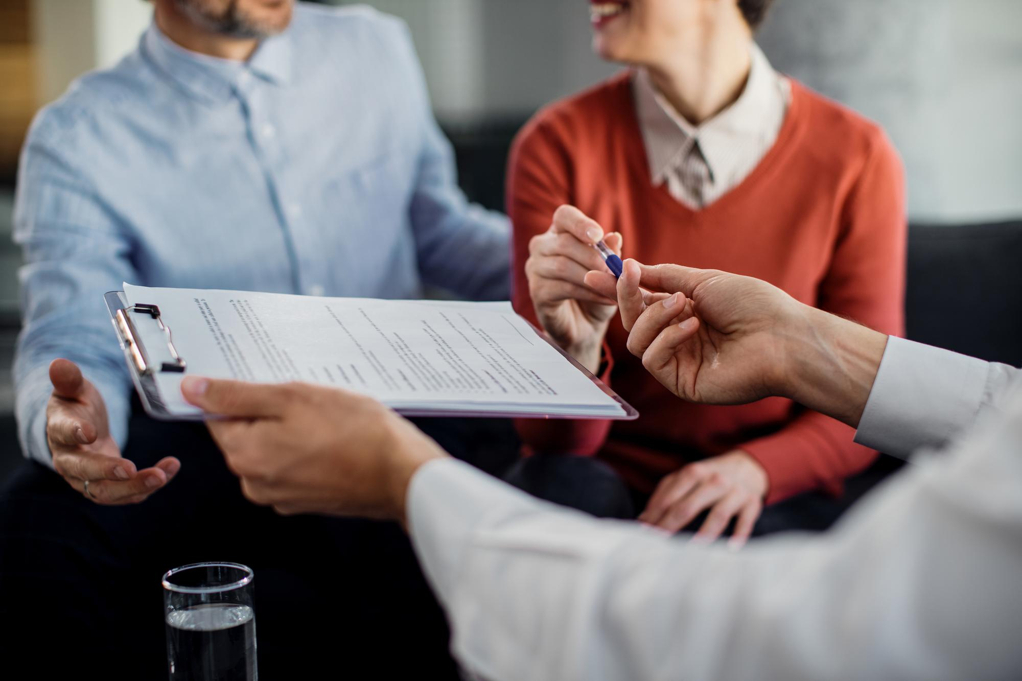 Image de l'article: Fiscalité assurance vie décès : Optimisez votre héritage facilement - Actualités assurance décès JeSwitch